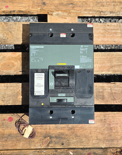 MAL3660033T1121 - Square-D - New Surplus